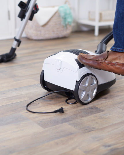 Simplicity Jill canister style Vacuum Cleaner
